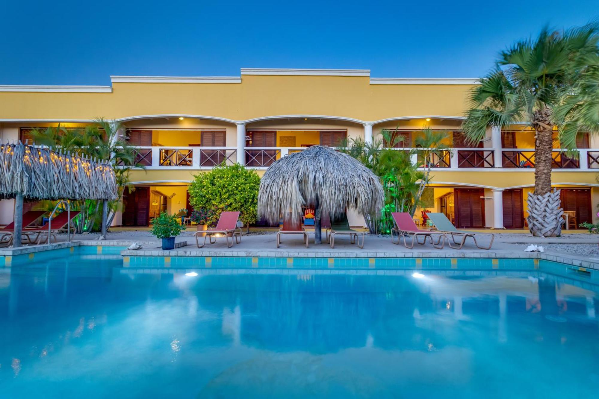 Djambo (Adults Only) Apartment Kralendijk  Luaran gambar